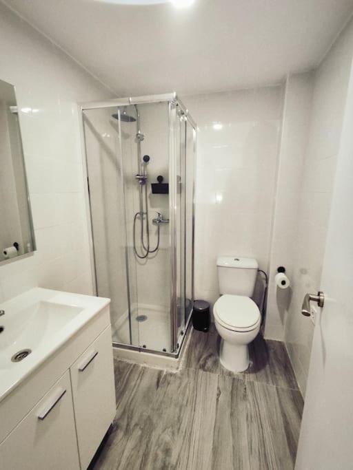 Madrid Centro Aeropuerto Apartment ภายนอก รูปภาพ