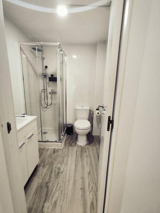 Madrid Centro Aeropuerto Apartment ภายนอก รูปภาพ
